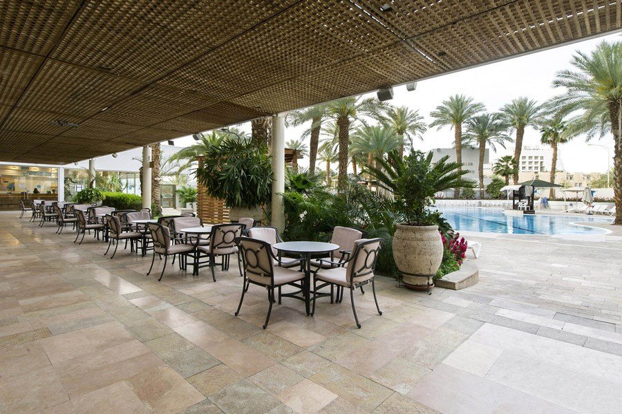 Caesar Eilat Hotel - poolside